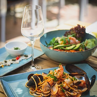 Cocina mediterránea cerca de Bajamar Ensenada.